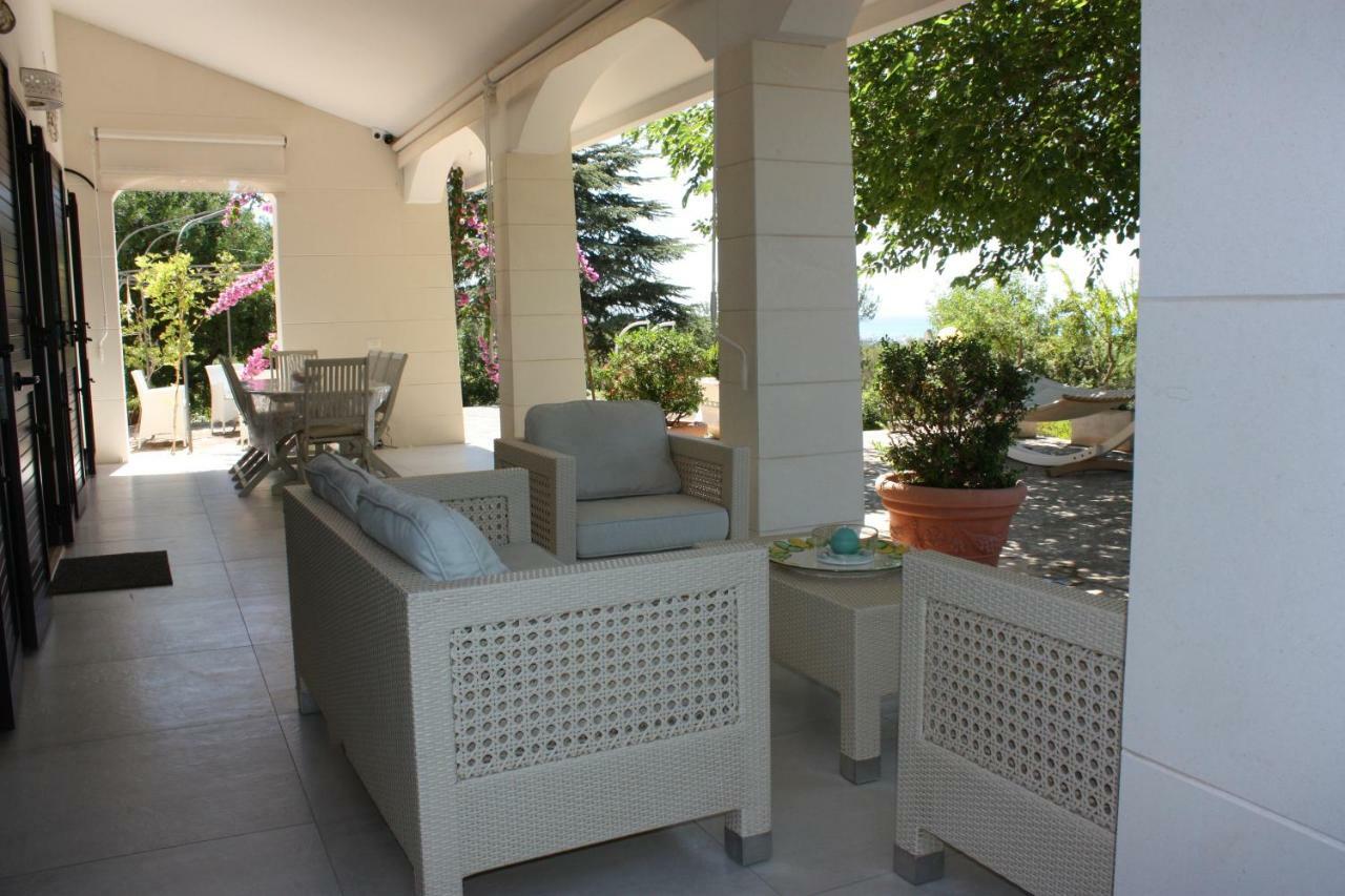 Villa Torre San Giovanni Ugento Luaran gambar